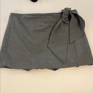 Zara Gray Mini Skirt with Tie-Waist Detail